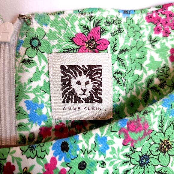 Anne Klein Day Dress - Picture 3 of 11